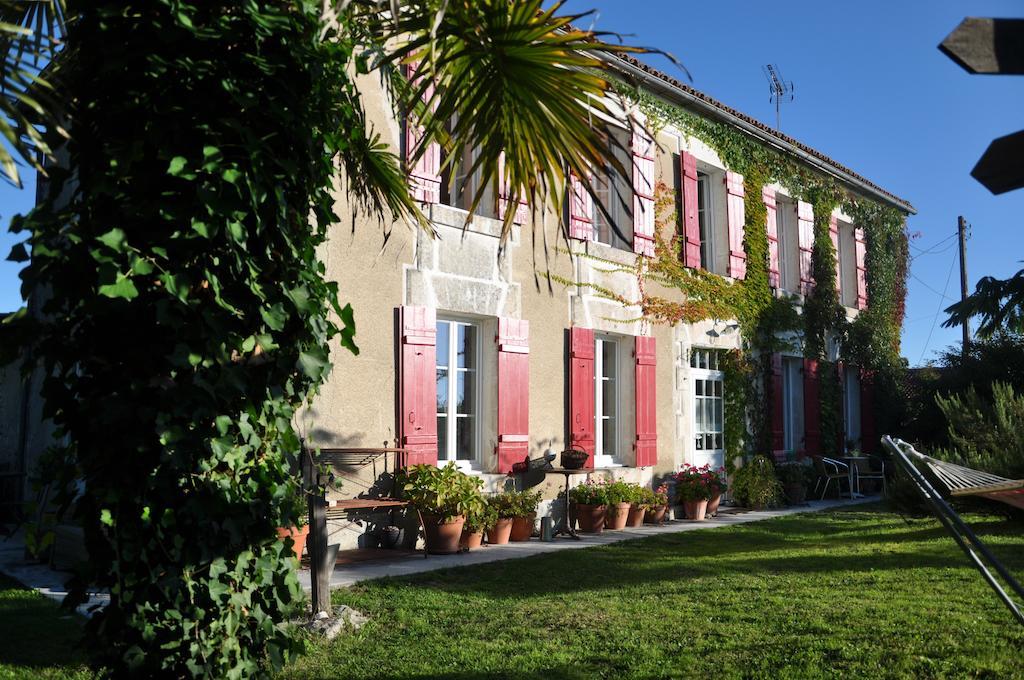 La Maison De Rose Bed & Breakfast Brossac Eksteriør bilde